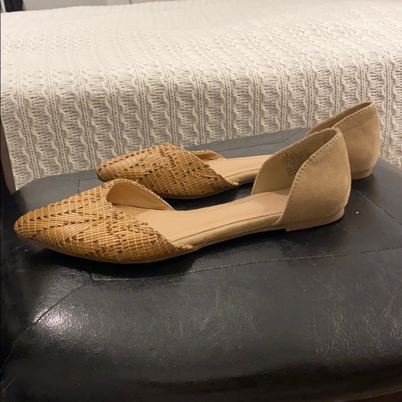 Flats - Picture 2 of 3